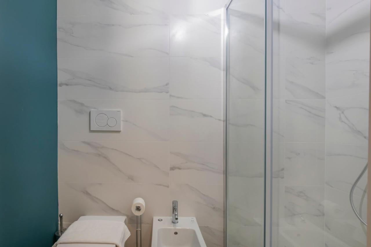 Luxury Apartment In Downtown - Curtatone 4 Milan Exterior photo